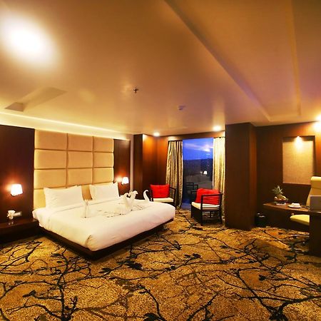 Vijan Mahal Hotel Jabalpur Ngoại thất bức ảnh