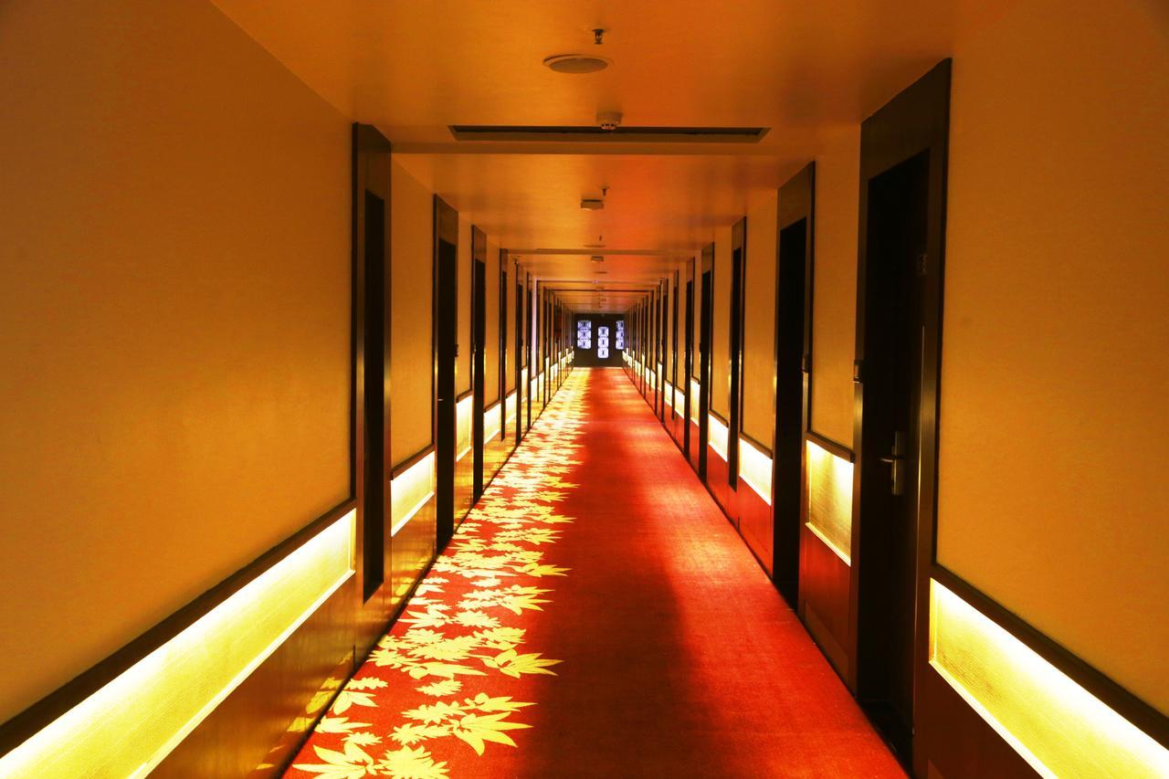 Vijan Mahal Hotel Jabalpur Ngoại thất bức ảnh